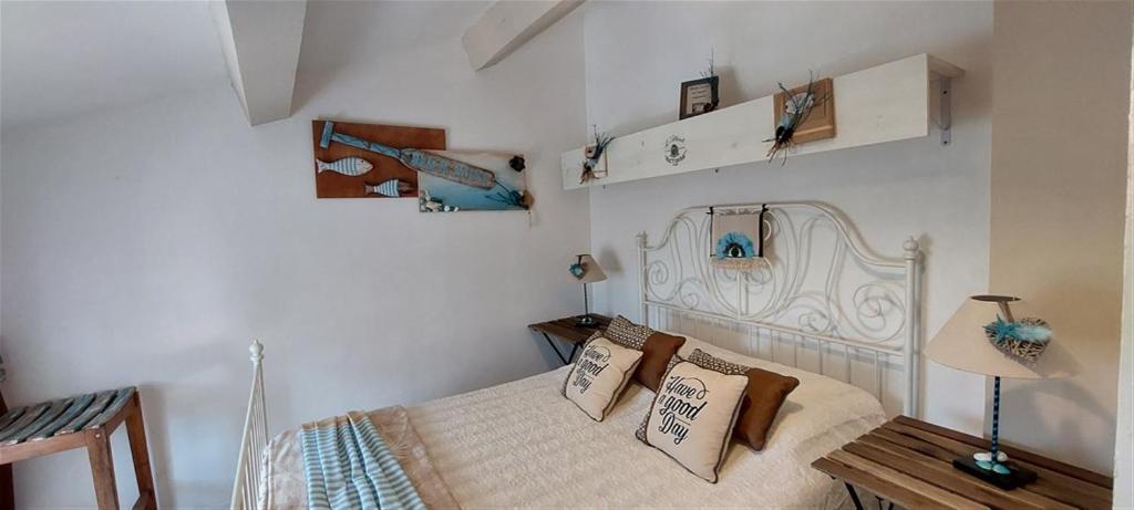 Villa T3 A 10' De Cassis - Piscine Privee Et Cuisine D'Ete Exterieure Carnoux-en-Provence Zewnętrze zdjęcie