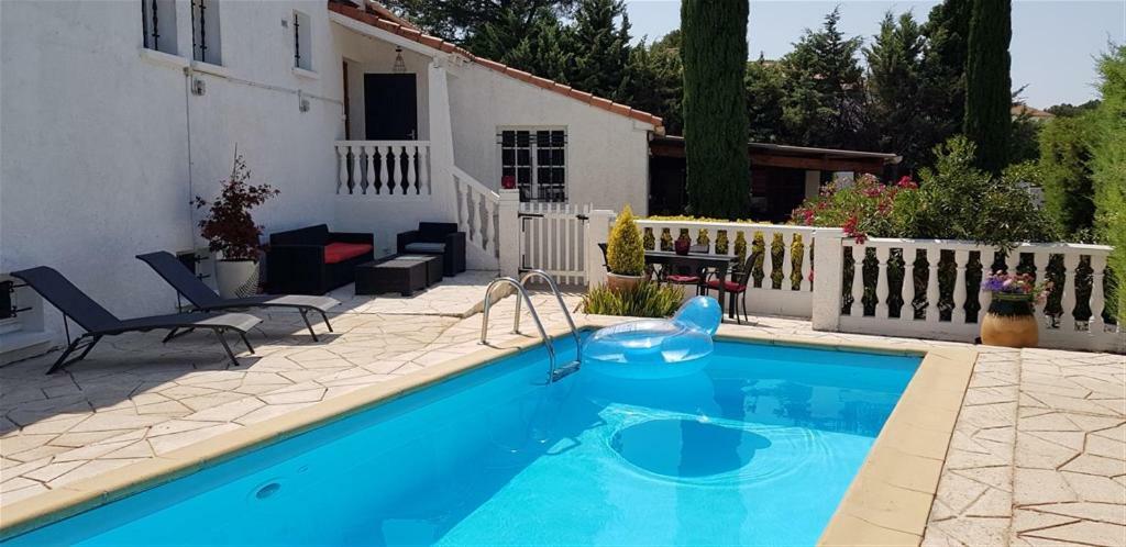 Villa T3 A 10' De Cassis - Piscine Privee Et Cuisine D'Ete Exterieure Carnoux-en-Provence Zewnętrze zdjęcie